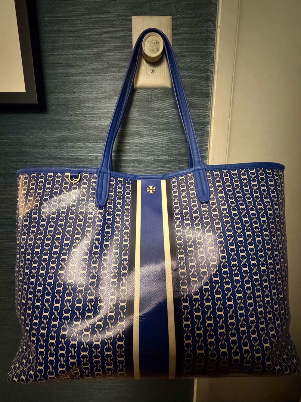 Tory Burch Gemini Link Coated Canvas Tote Bag & Matching Zip Wallet Set - Blue - Picture 9 of 16